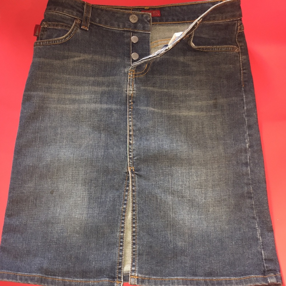 Y2K denim skirt